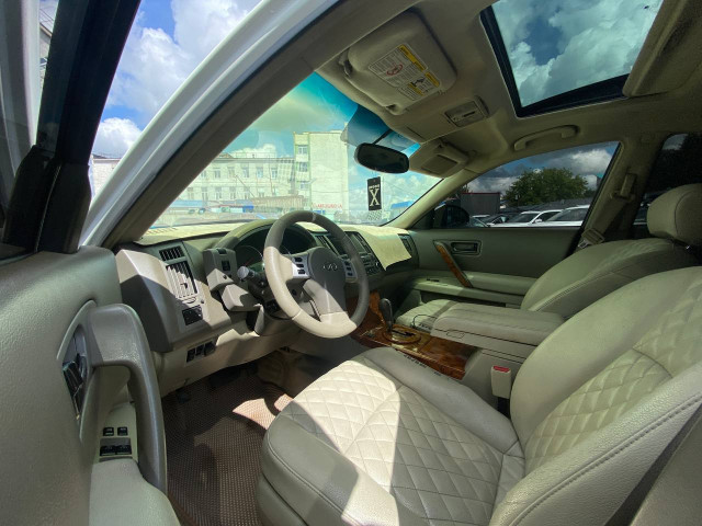 Фото автомобиля 8