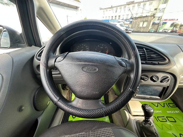 Фото автомобиля 11