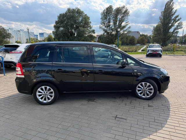 Фото автомобиля 1