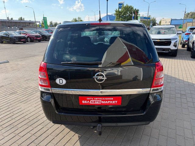 Фото автомобиля 5