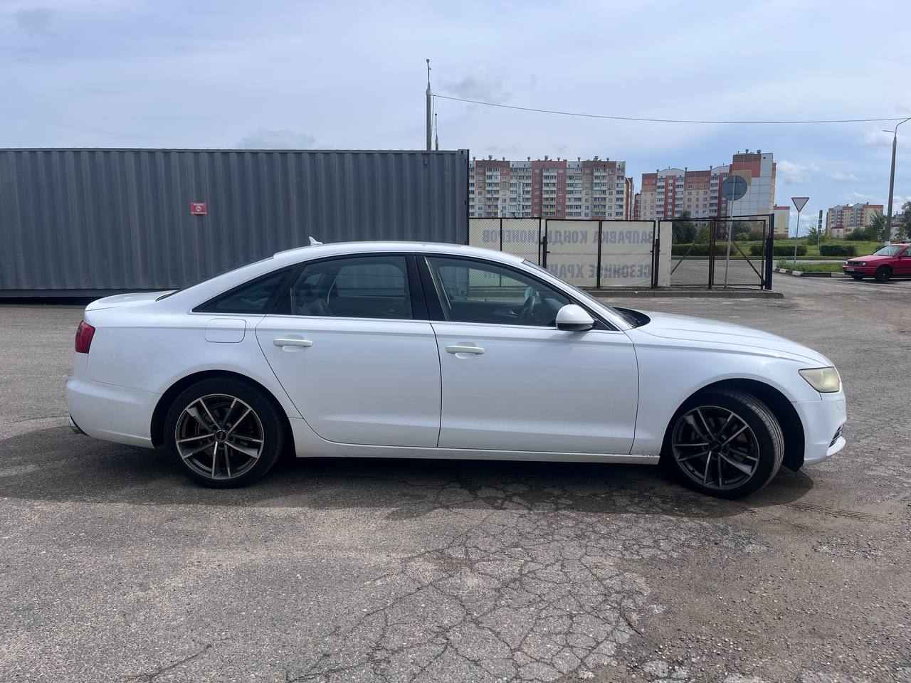 Фото автомобиля 3