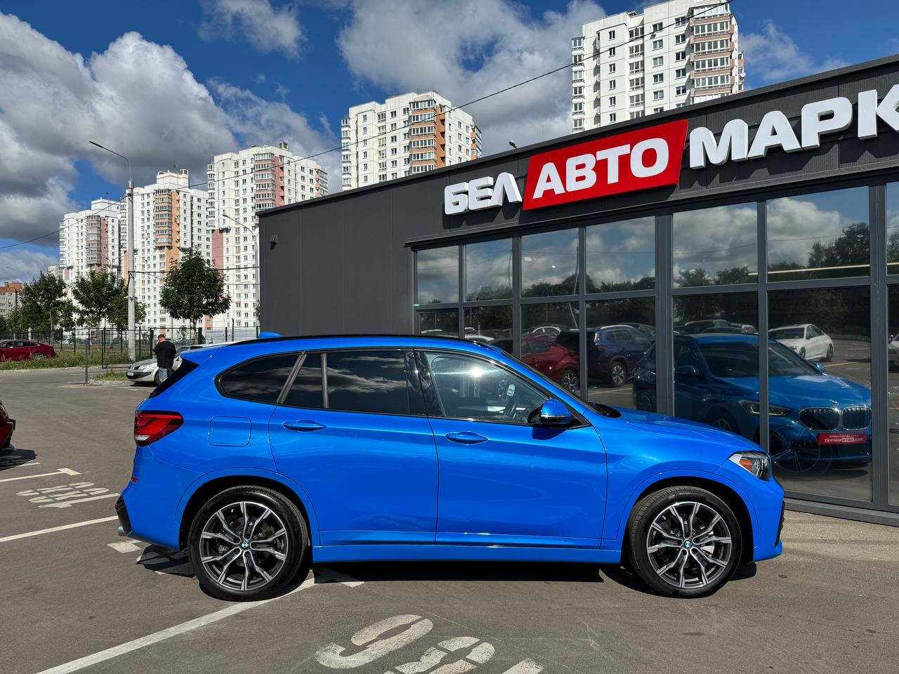 Фото автомобиля 3