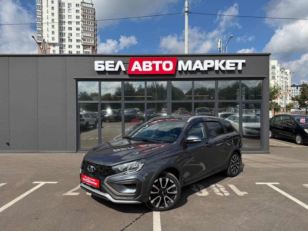 авто с пробегом lada (ВАЗ) vesta 2024