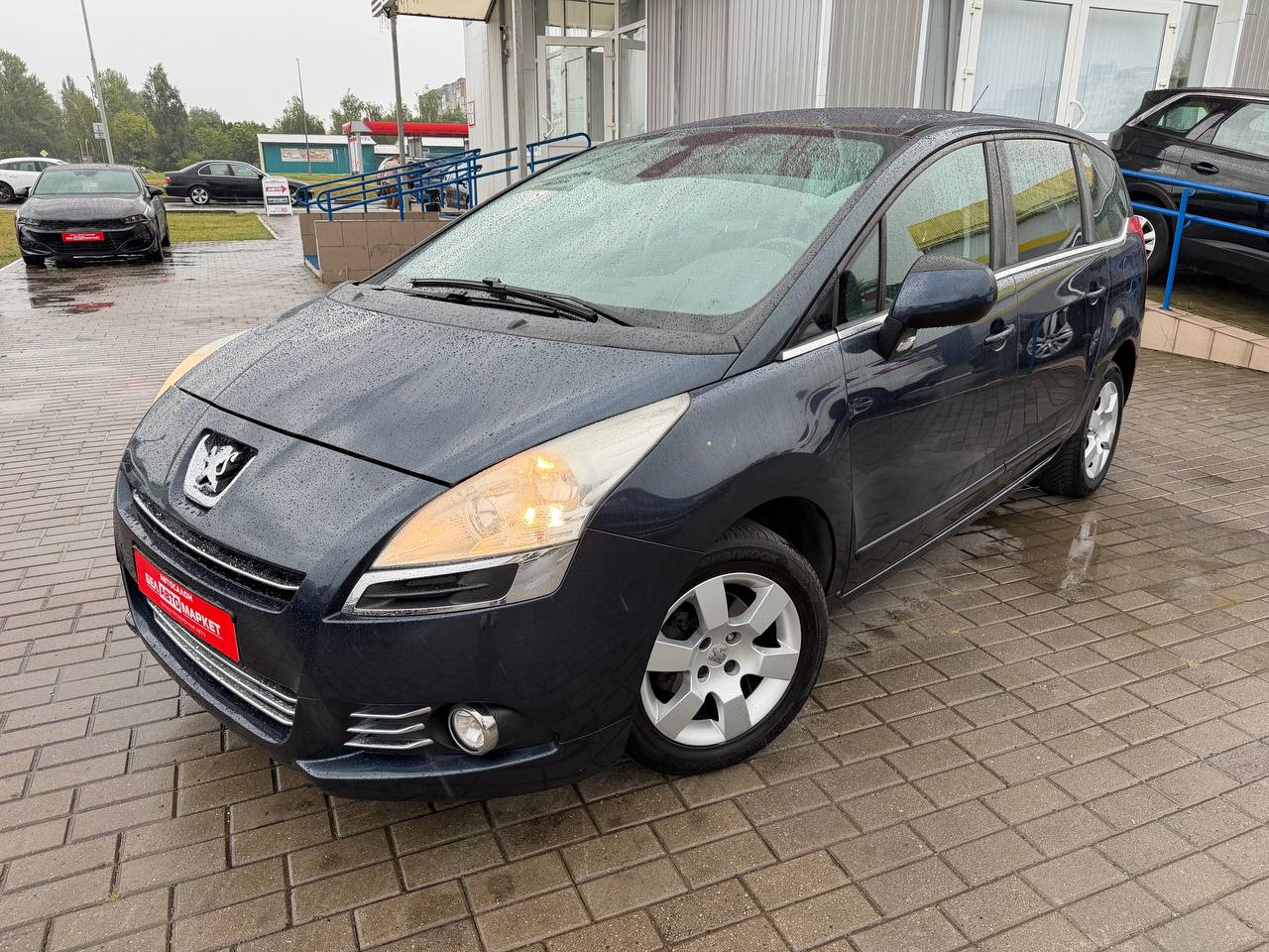 авто с пробегом peugeot 5008 2012