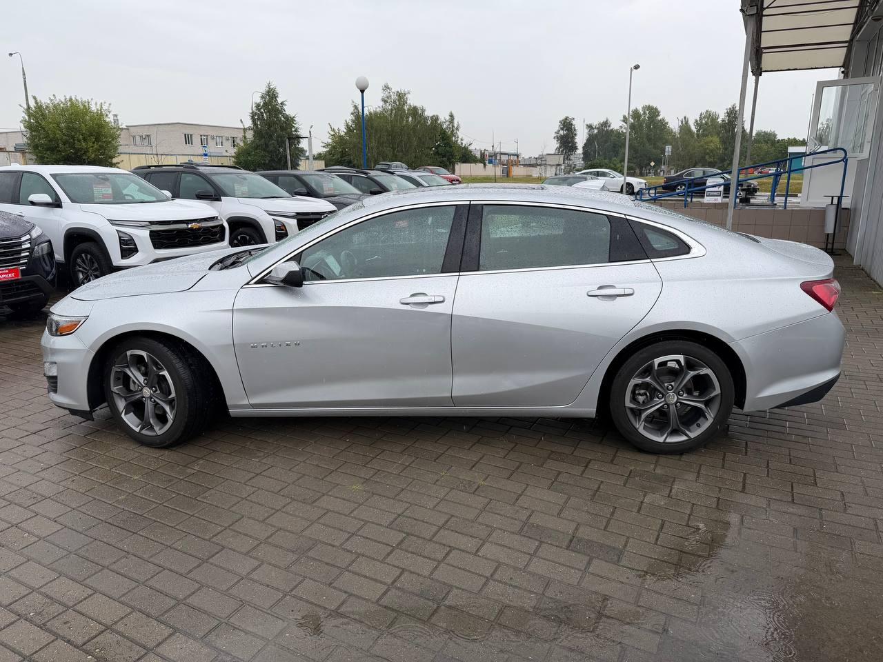 Фото автомобиля 7