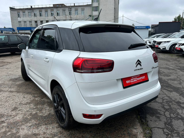 Фото автомобиля 6