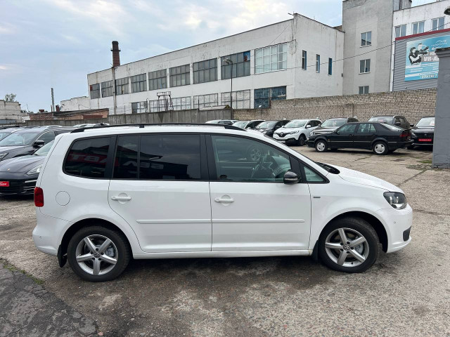 Фото автомобиля 3