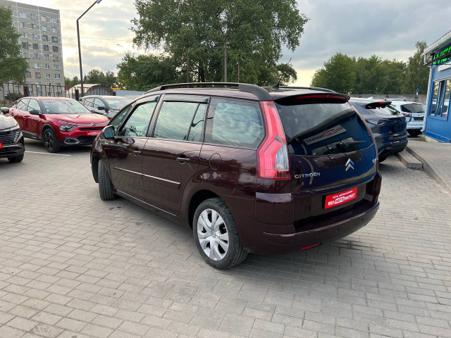 Фото автомобиля 2