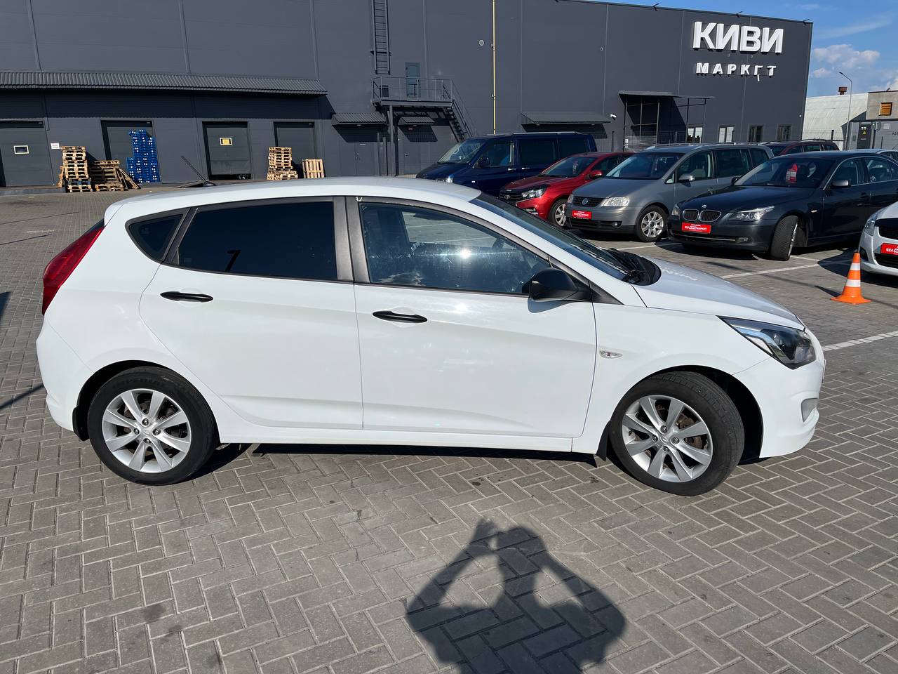 Фото автомобиля 3