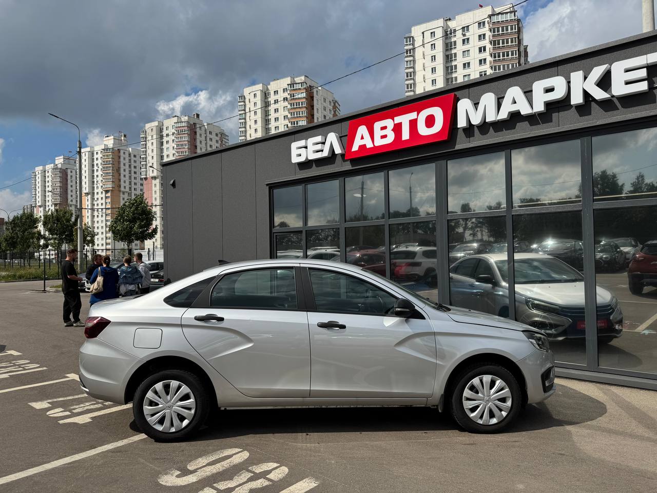 Фото автомобиля 3