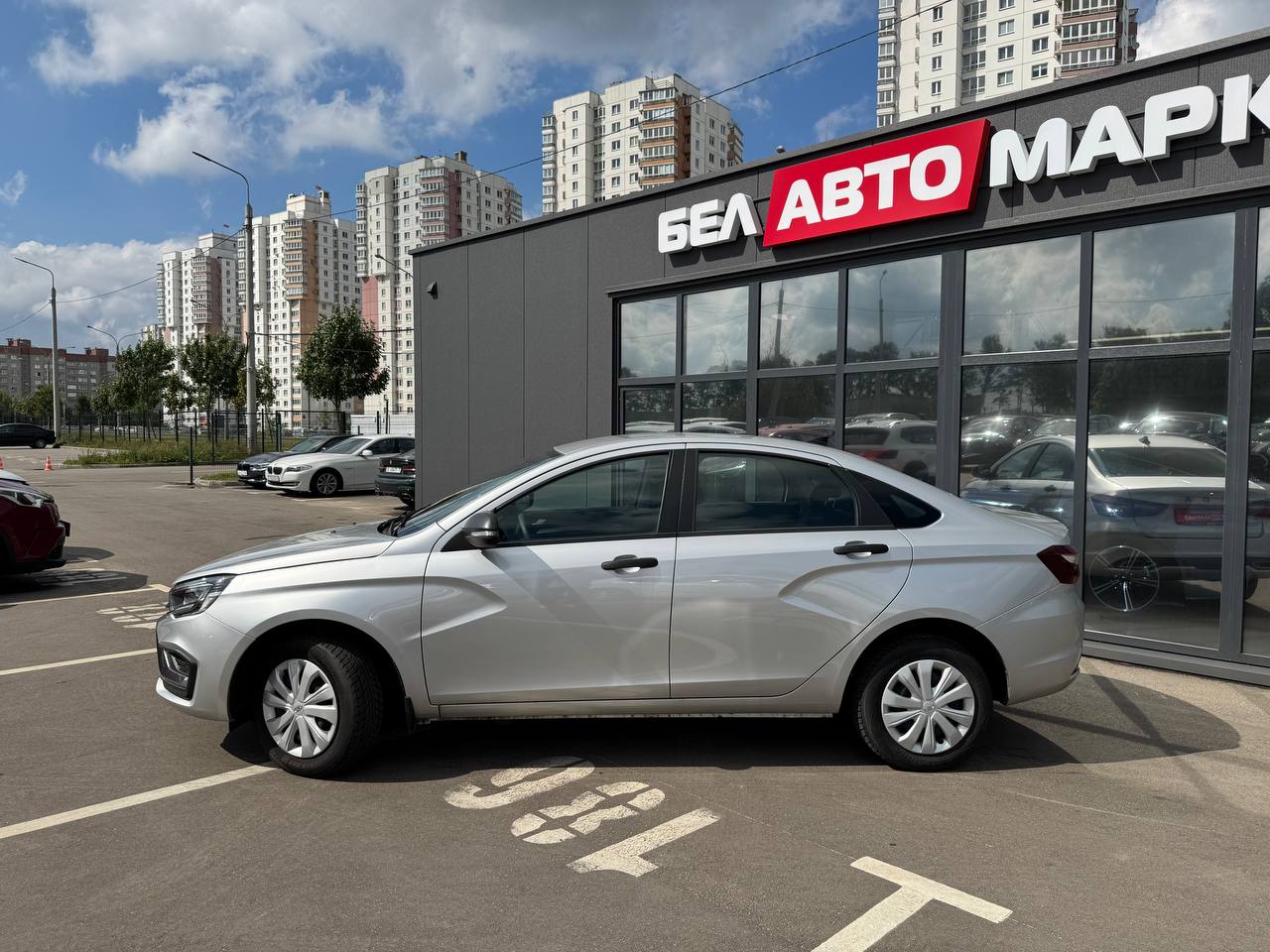 Фото автомобиля 7