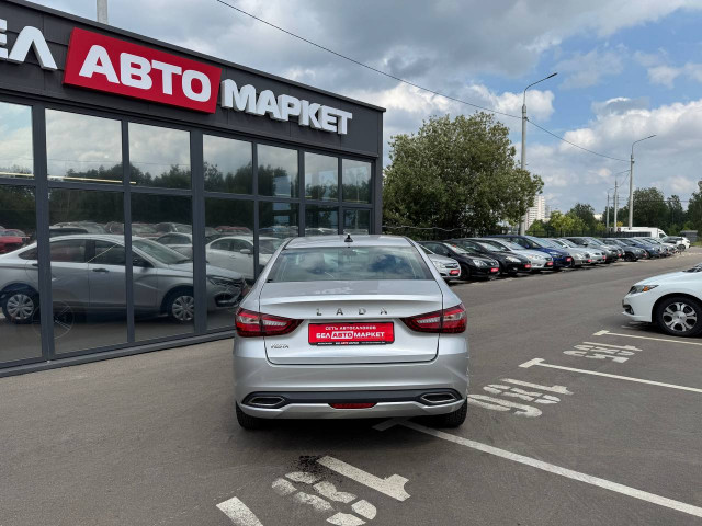 Фото автомобиля 5