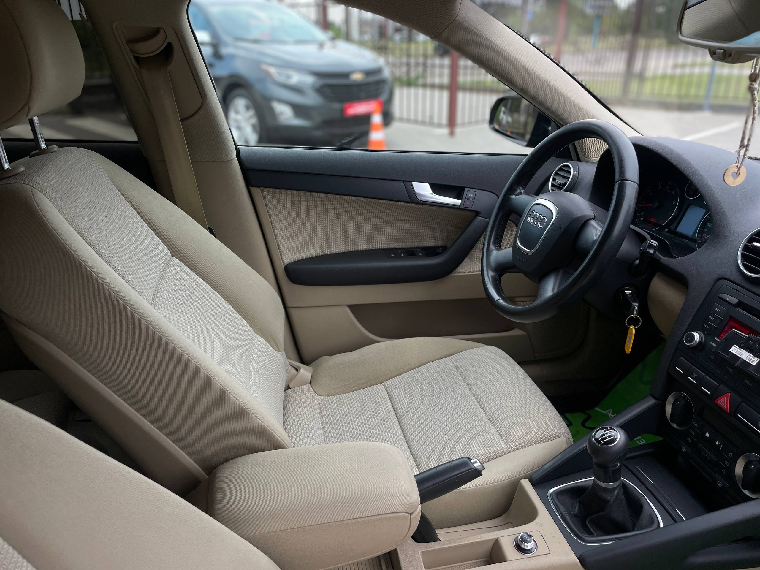 Фото автомобиля 17
