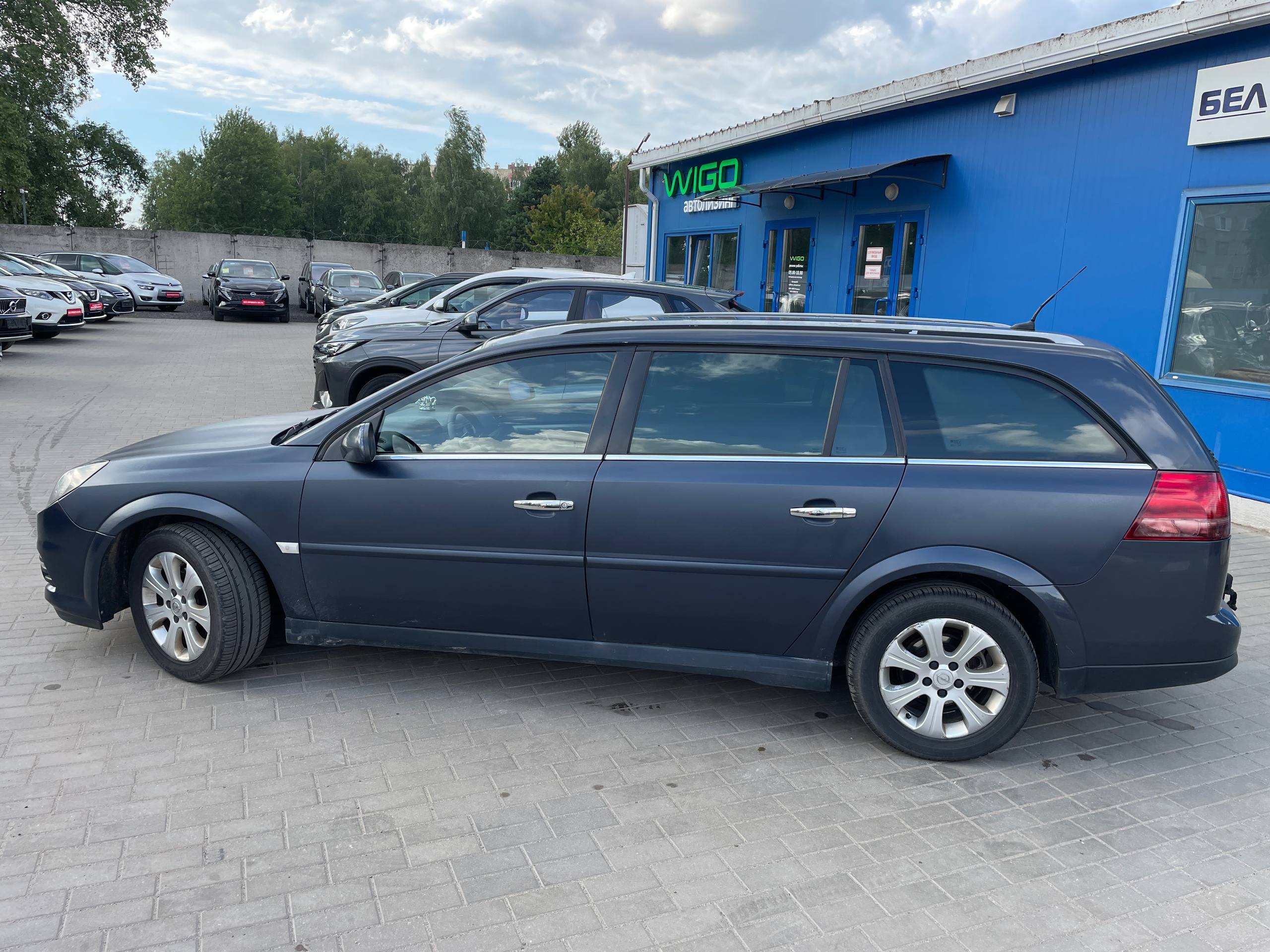Фото автомобиля 2