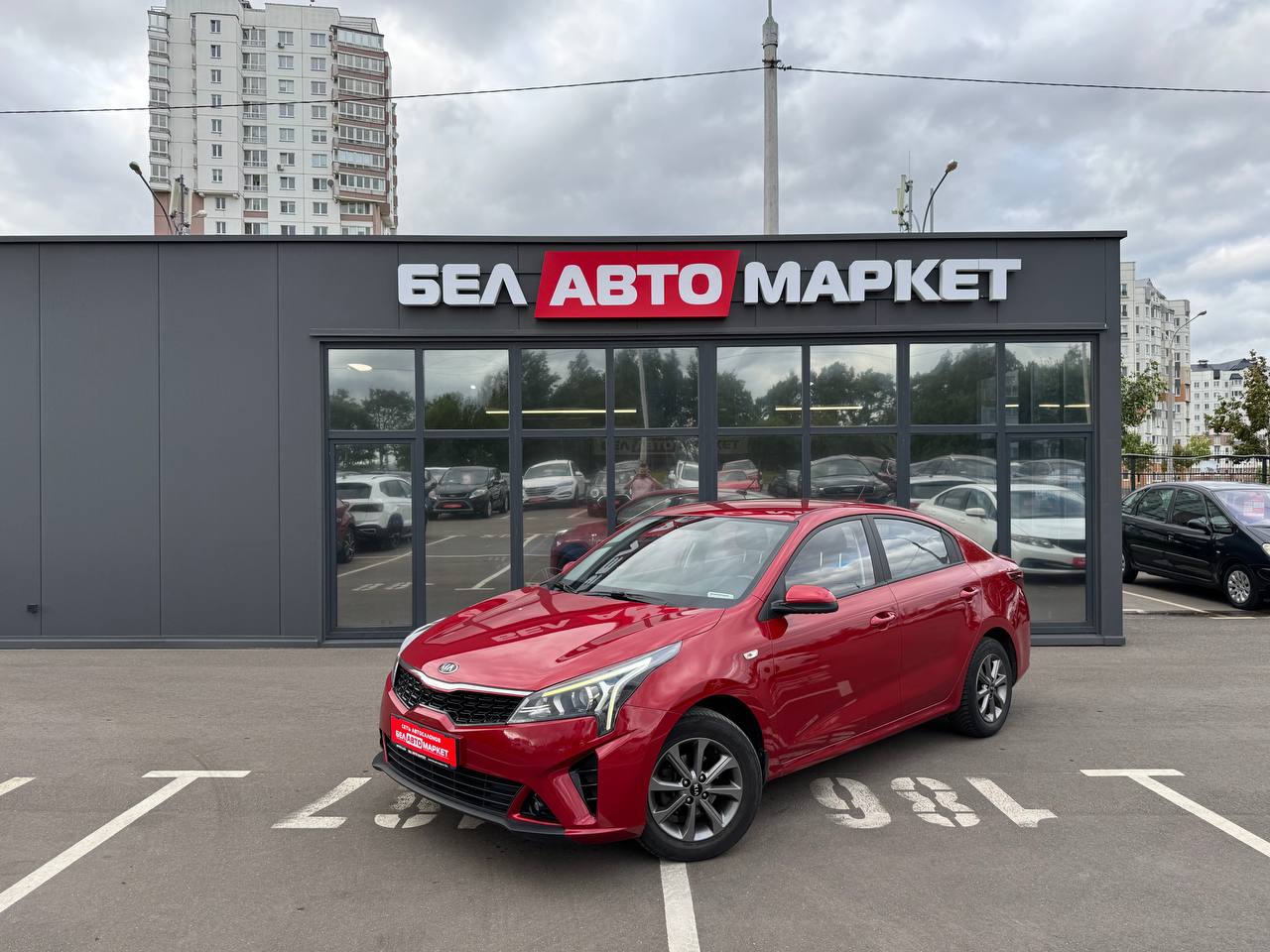 авто с пробегом kia rio 2021