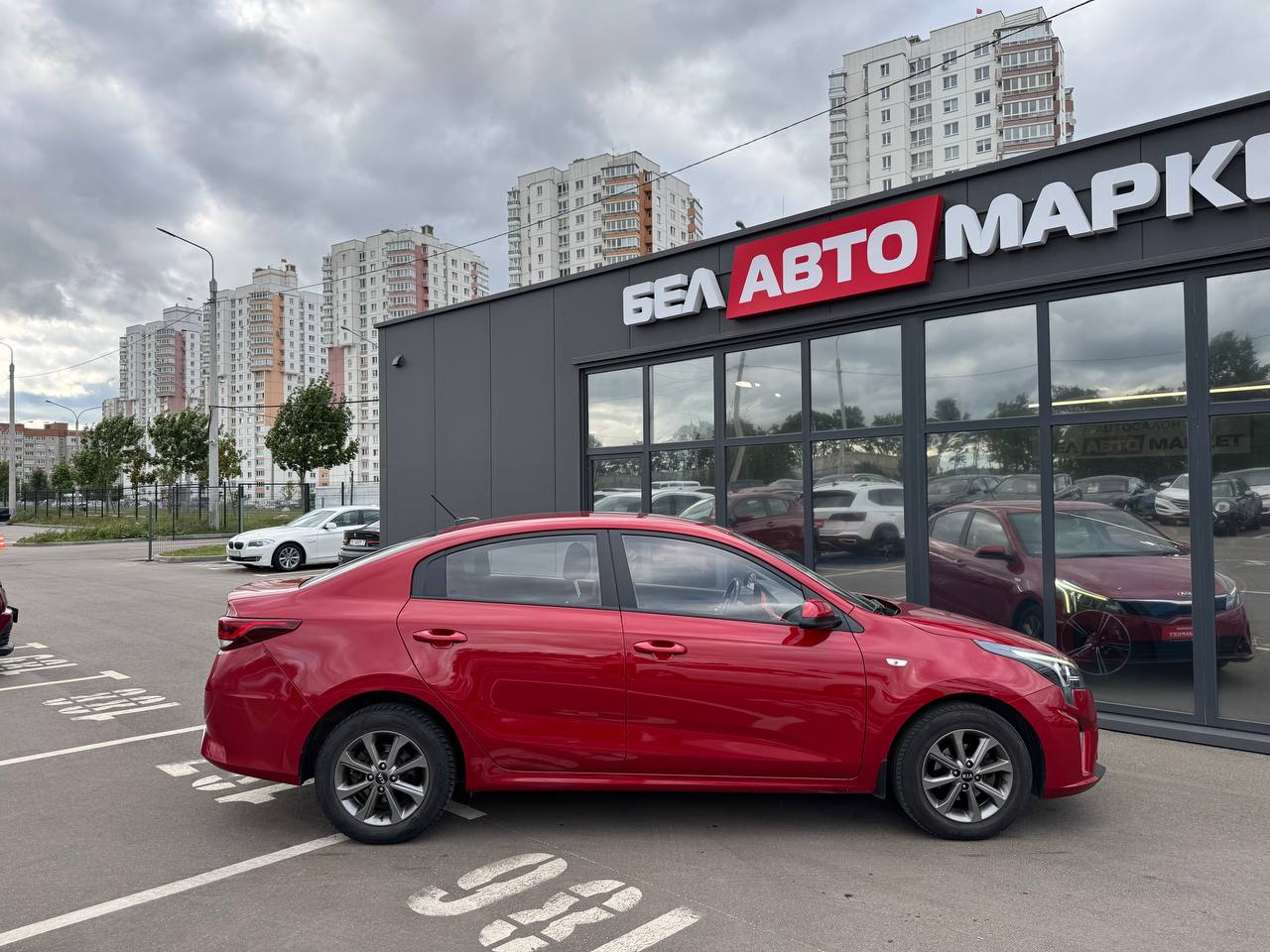 Фото автомобиля 3