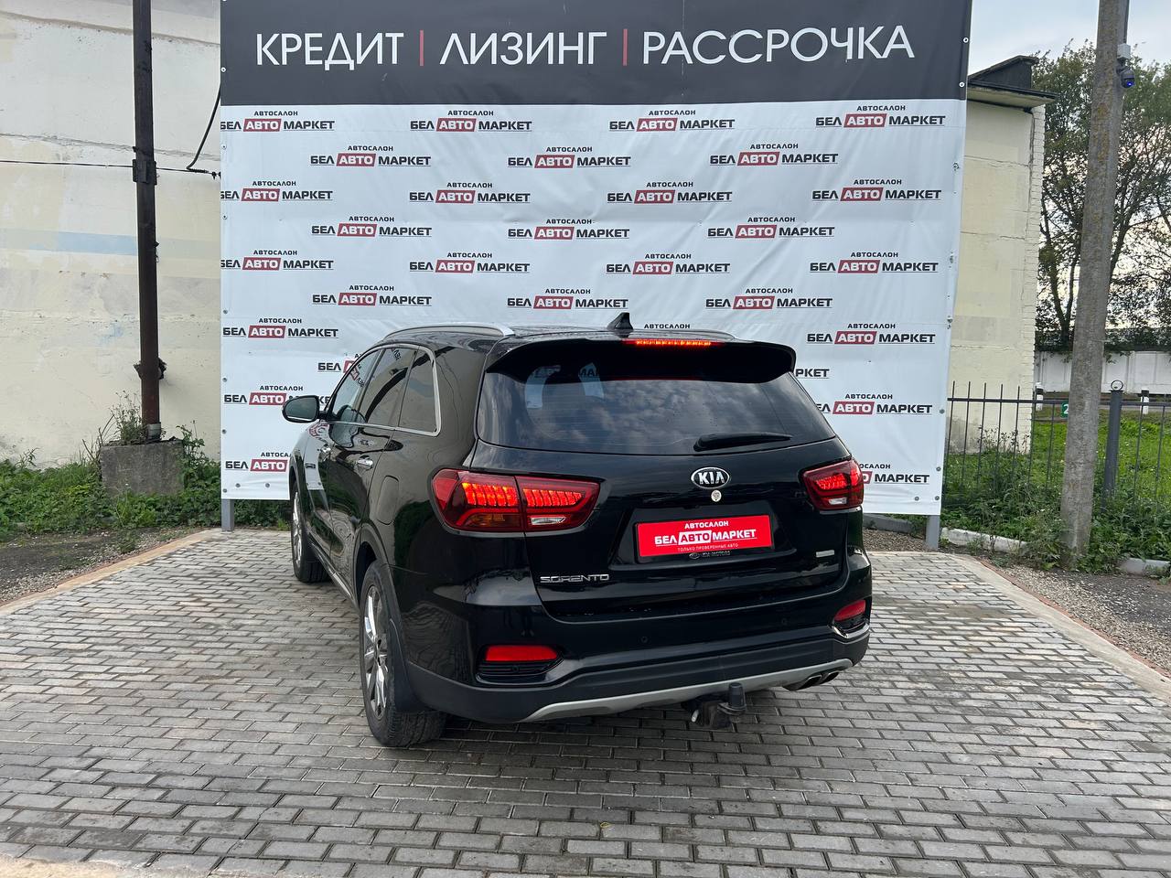 Фото автомобиля 3