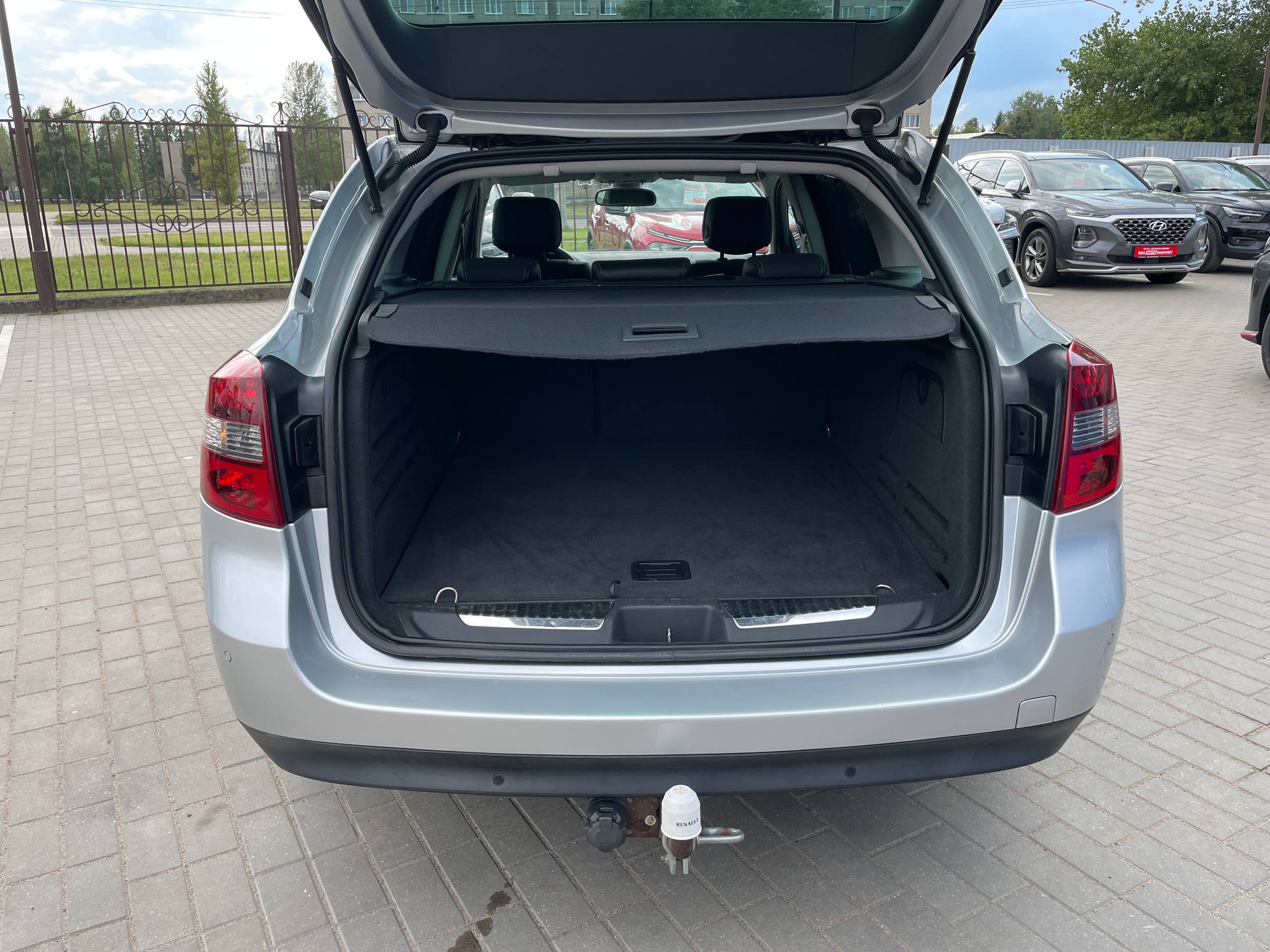 Фото автомобиля 11