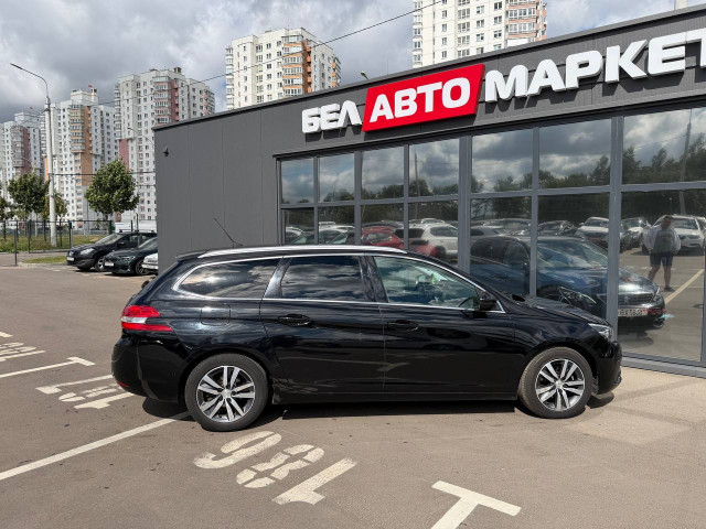 Фото автомобиля 2