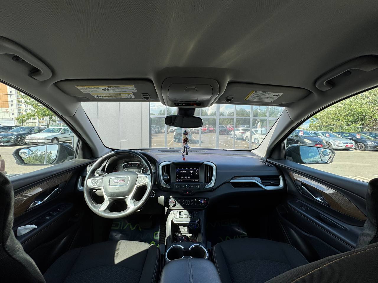 Фото автомобиля 11