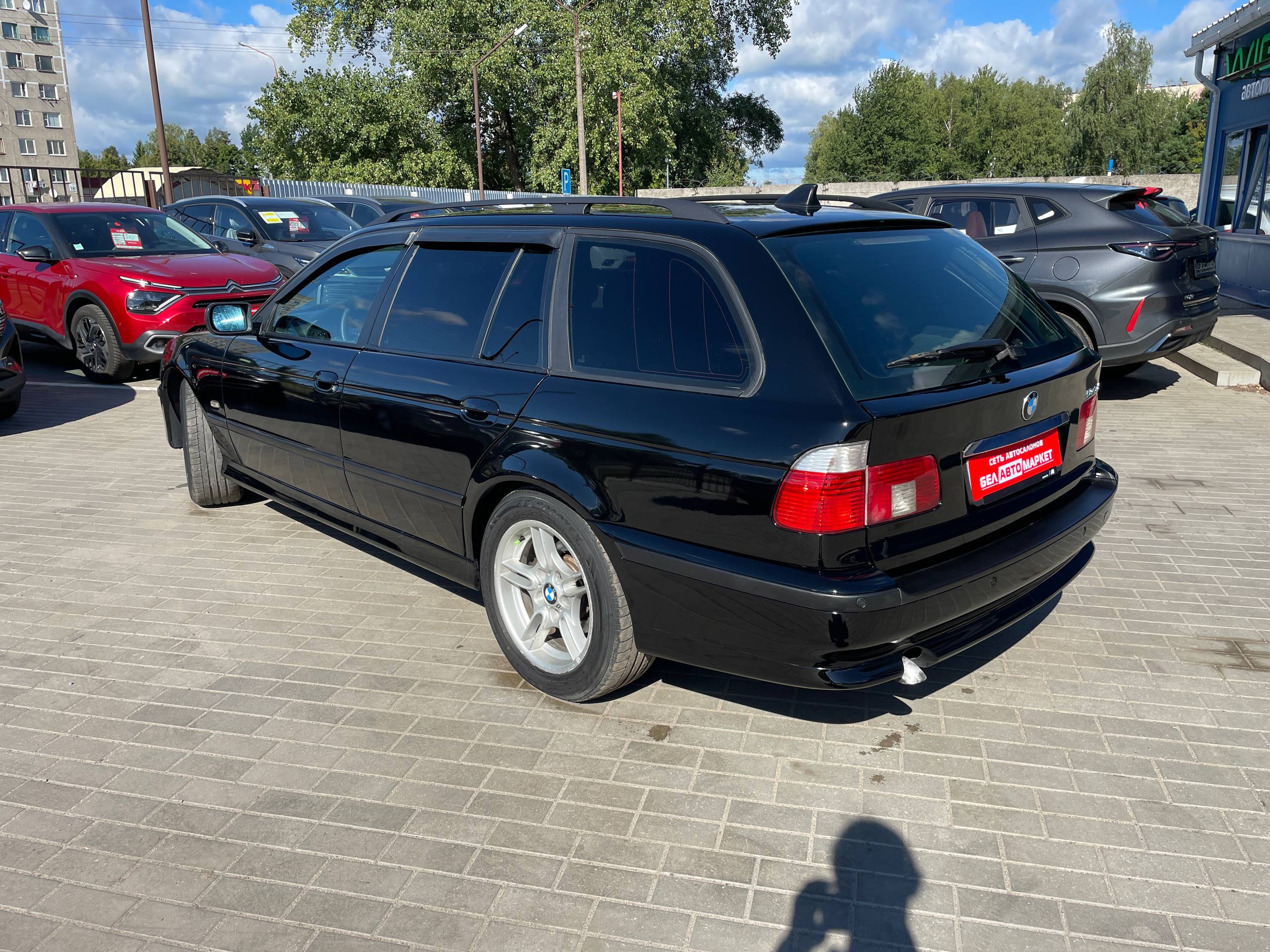 Фото автомобиля 12