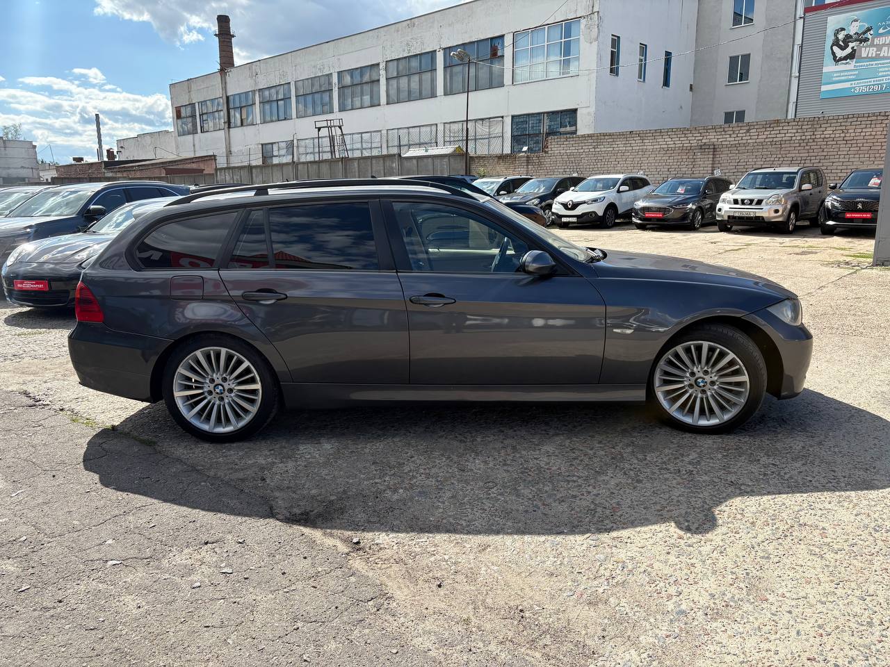 Фото автомобиля 3