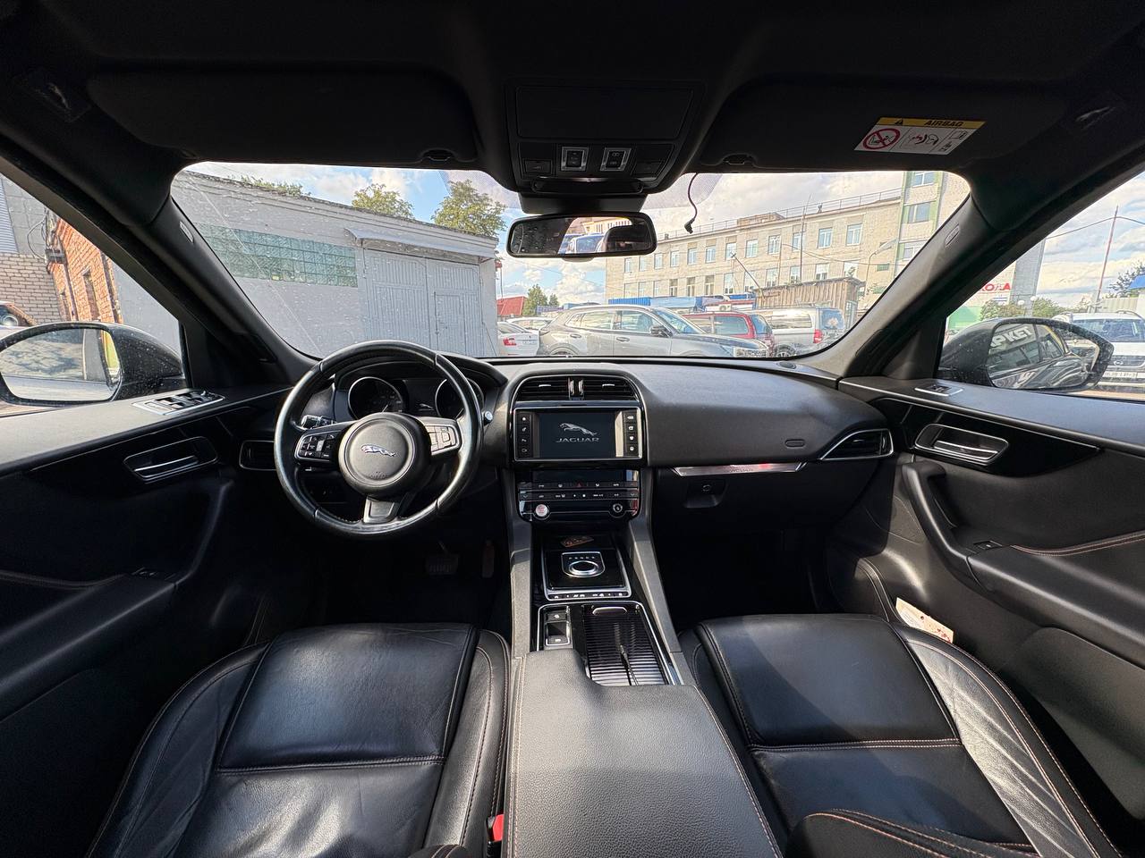 Фото автомобиля 10