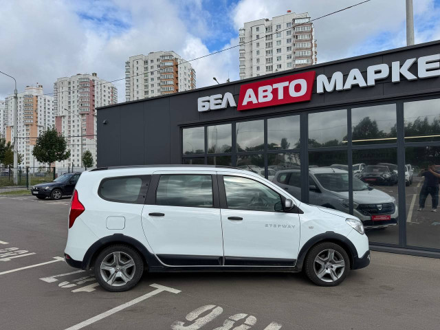 Фото автомобиля 3