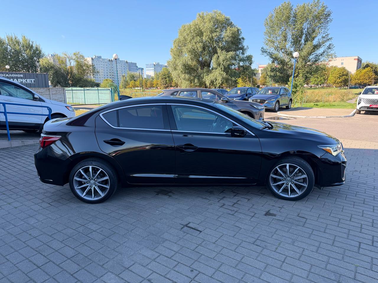 Фото автомобиля 3
