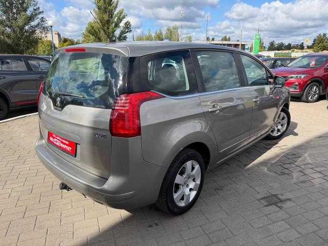 Фото автомобиля 5