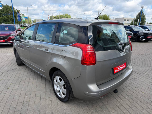 Фото автомобиля 6