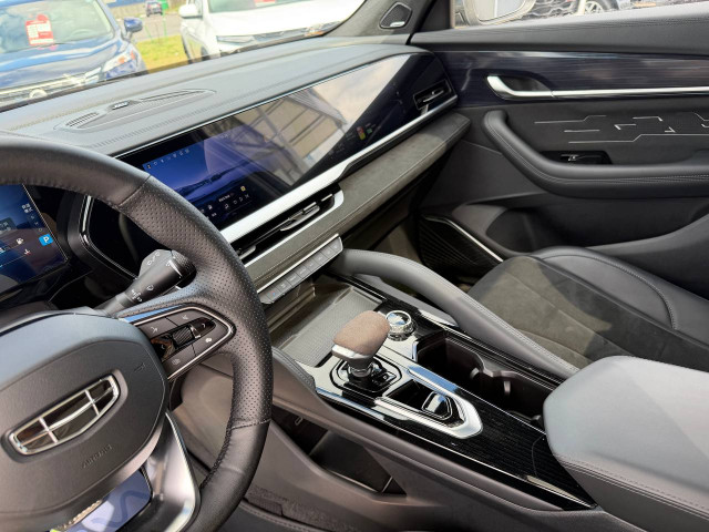 Фото автомобиля 12
