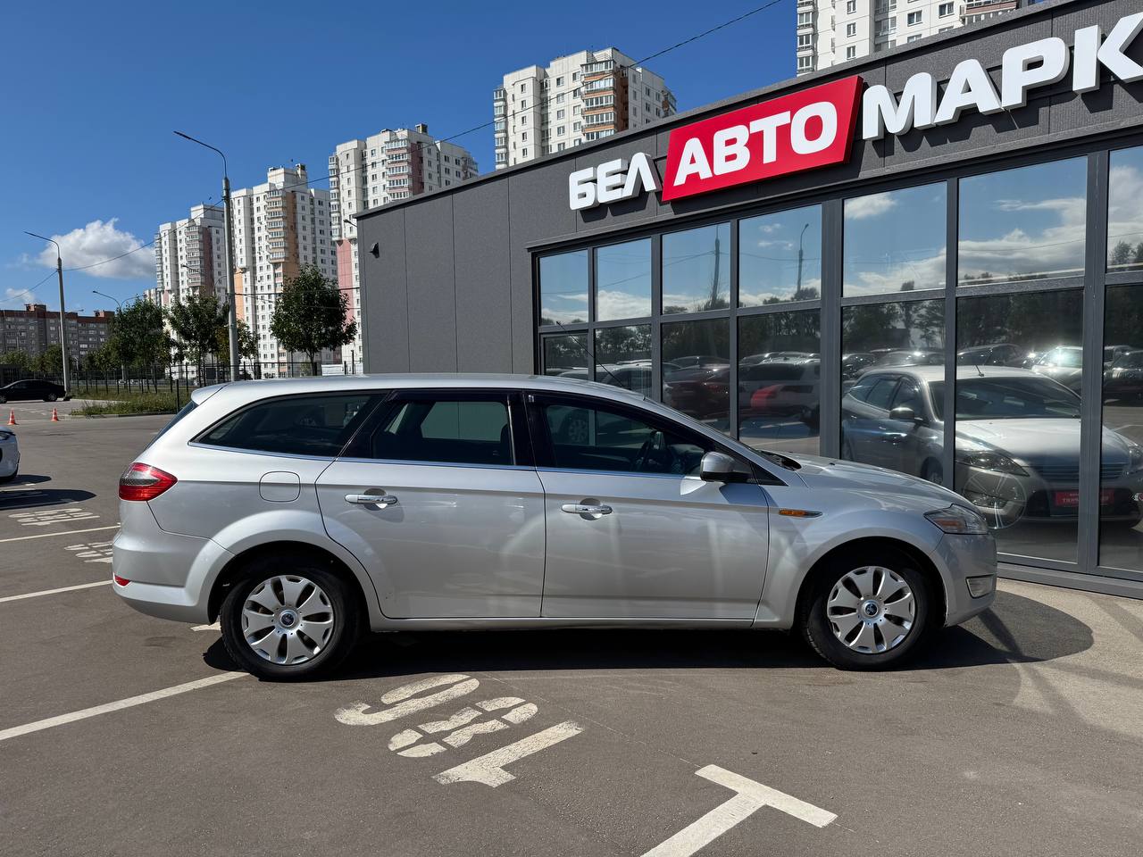 Фото автомобиля 3