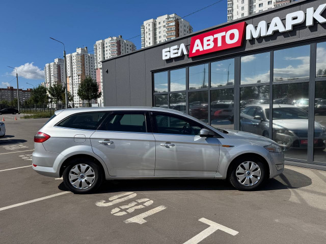 Фото автомобиля 3