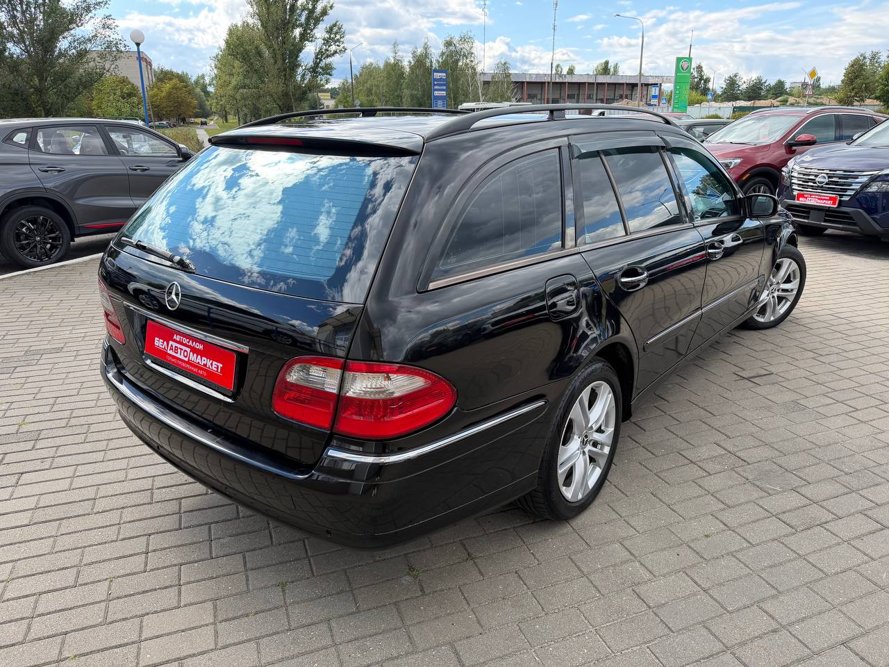 Фото автомобиля 2