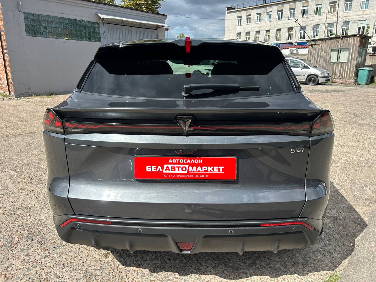 Фото автомобиля 5