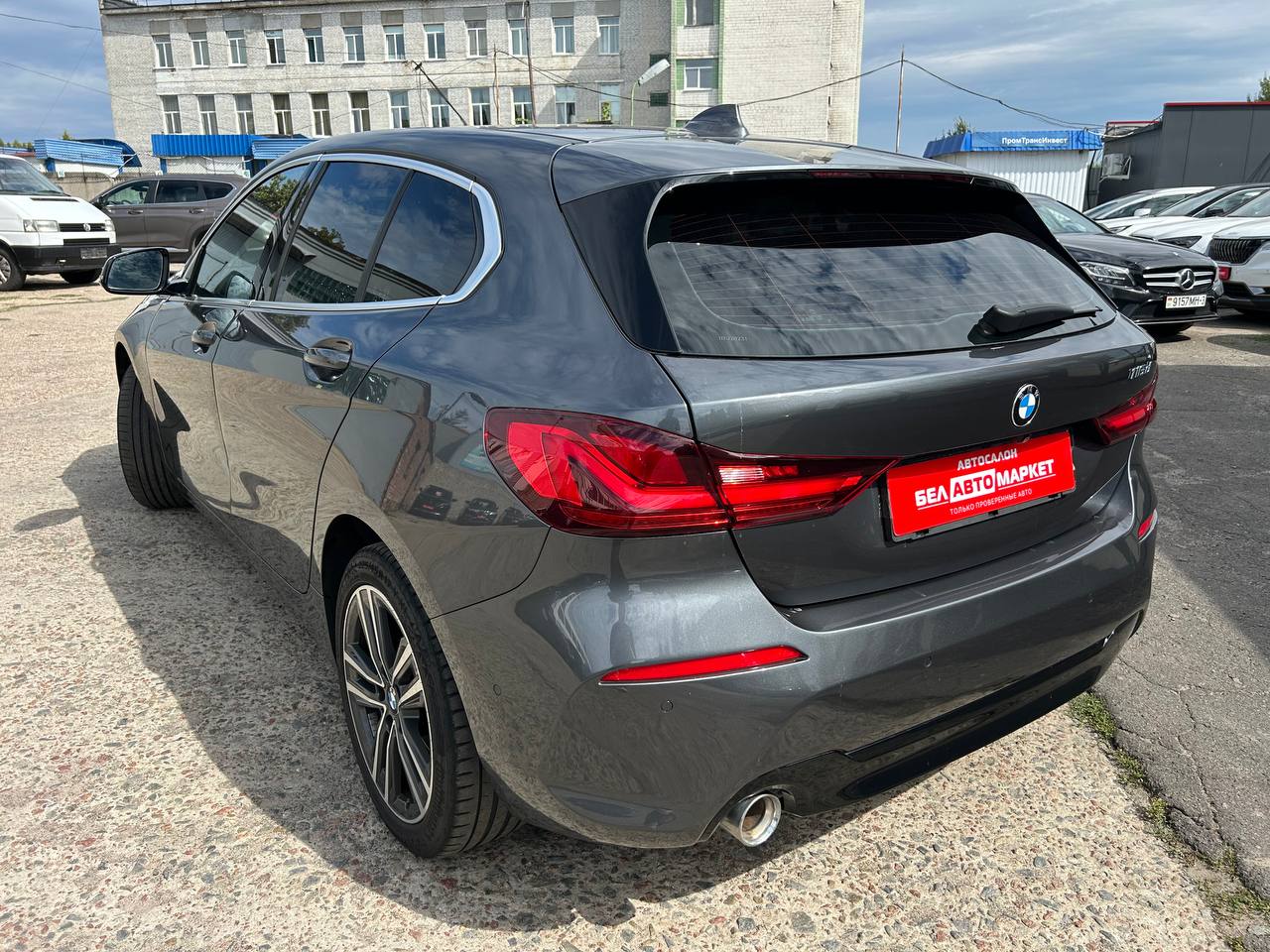 Фото автомобиля 6