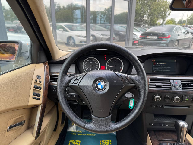 Фото автомобиля 9