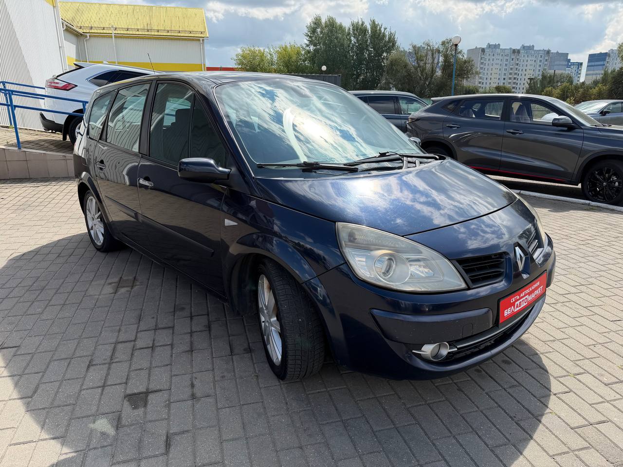 Фото автомобиля 2