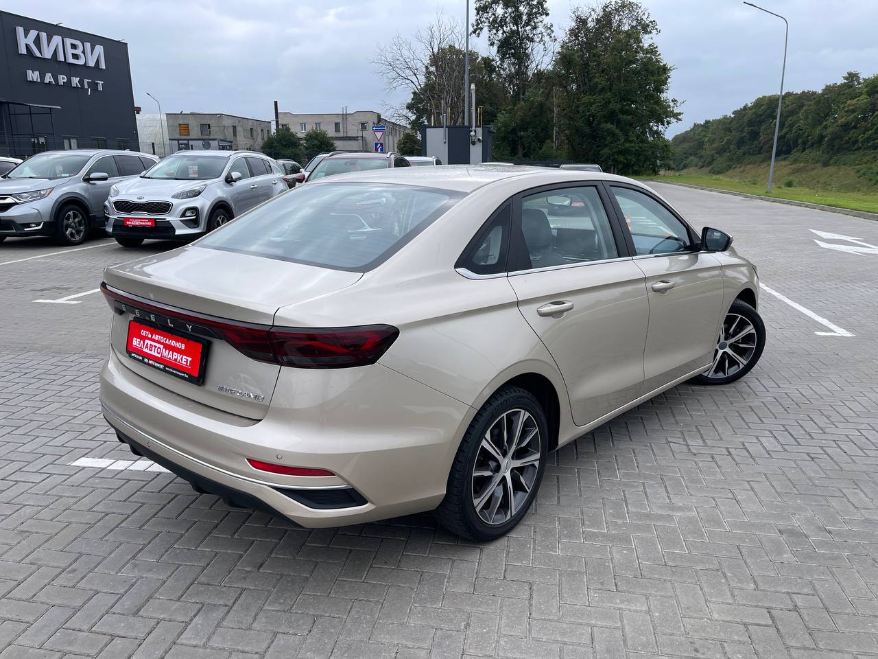 Фото автомобиля 7