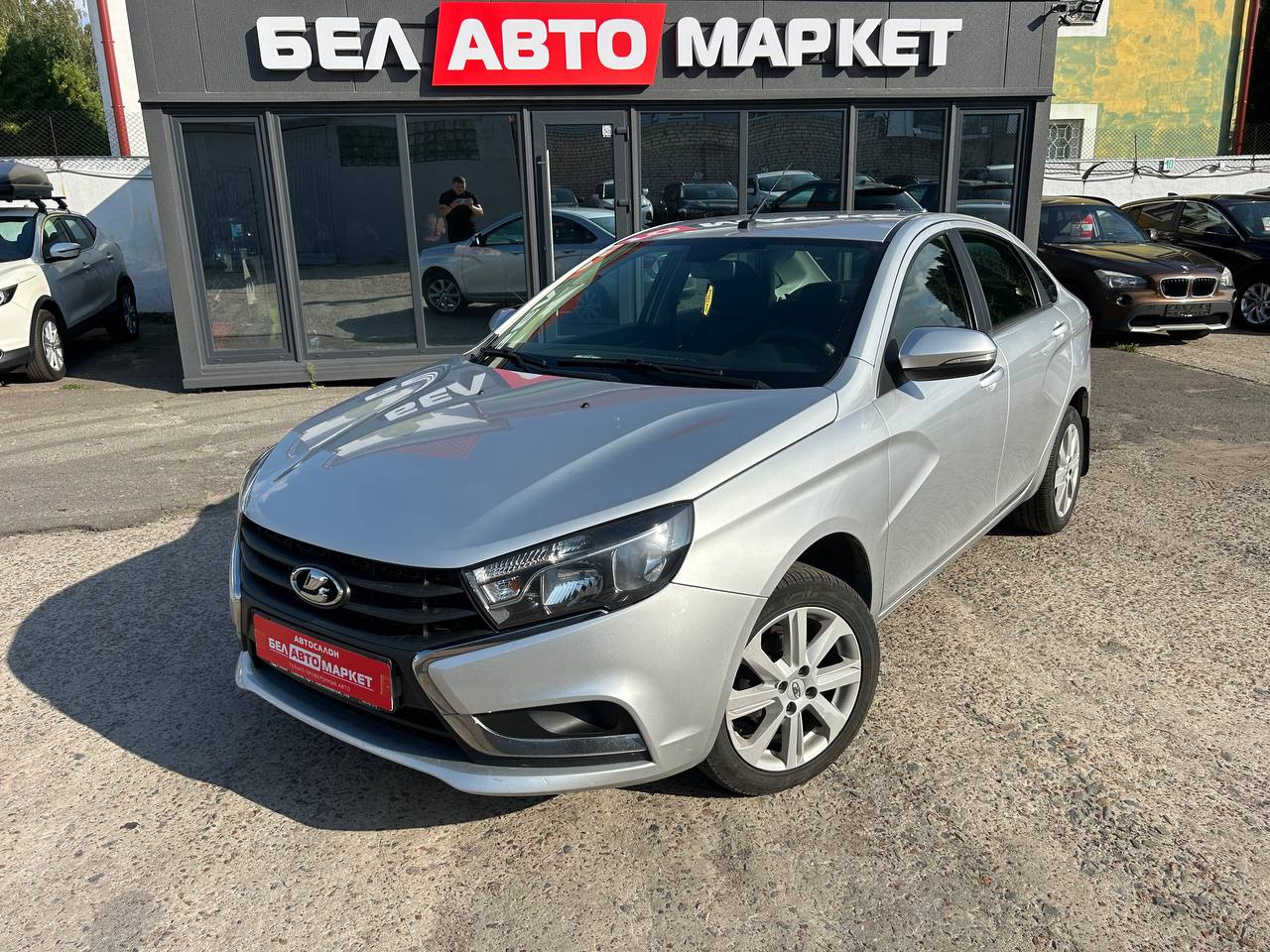 авто с пробегом lada (ВАЗ) vesta 2019