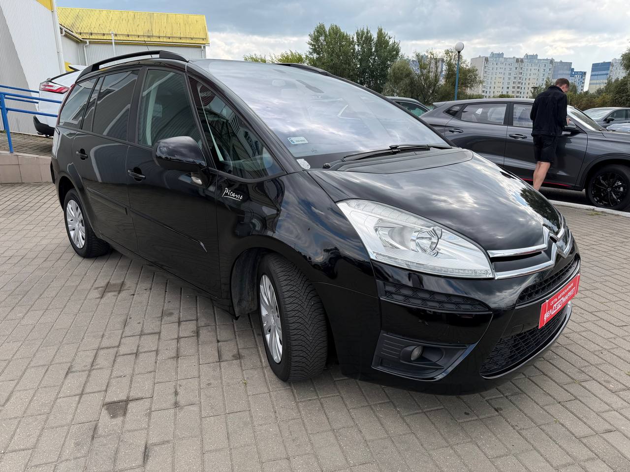 Фото автомобиля 3