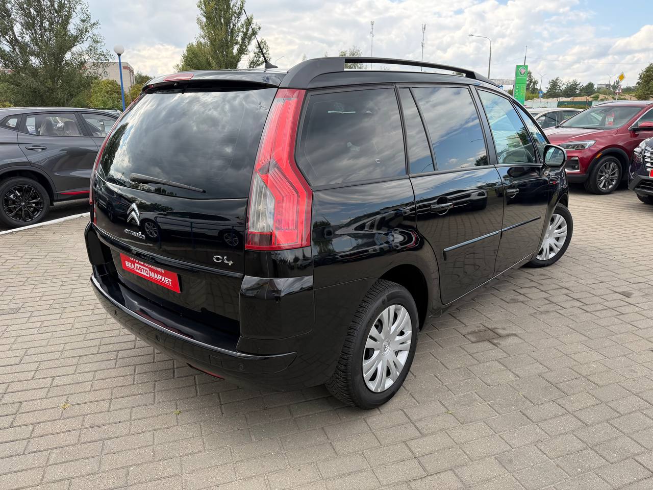 Фото автомобиля 4