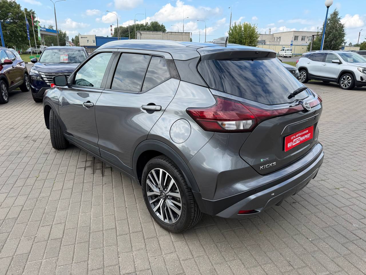 Фото автомобиля 7