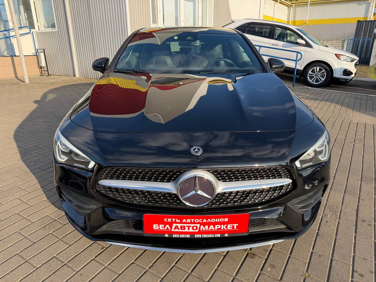 Фото автомобиля 3
