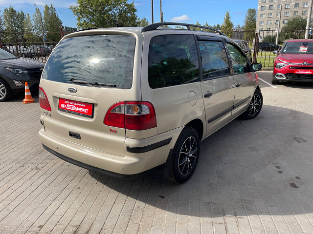 Фото автомобиля 12
