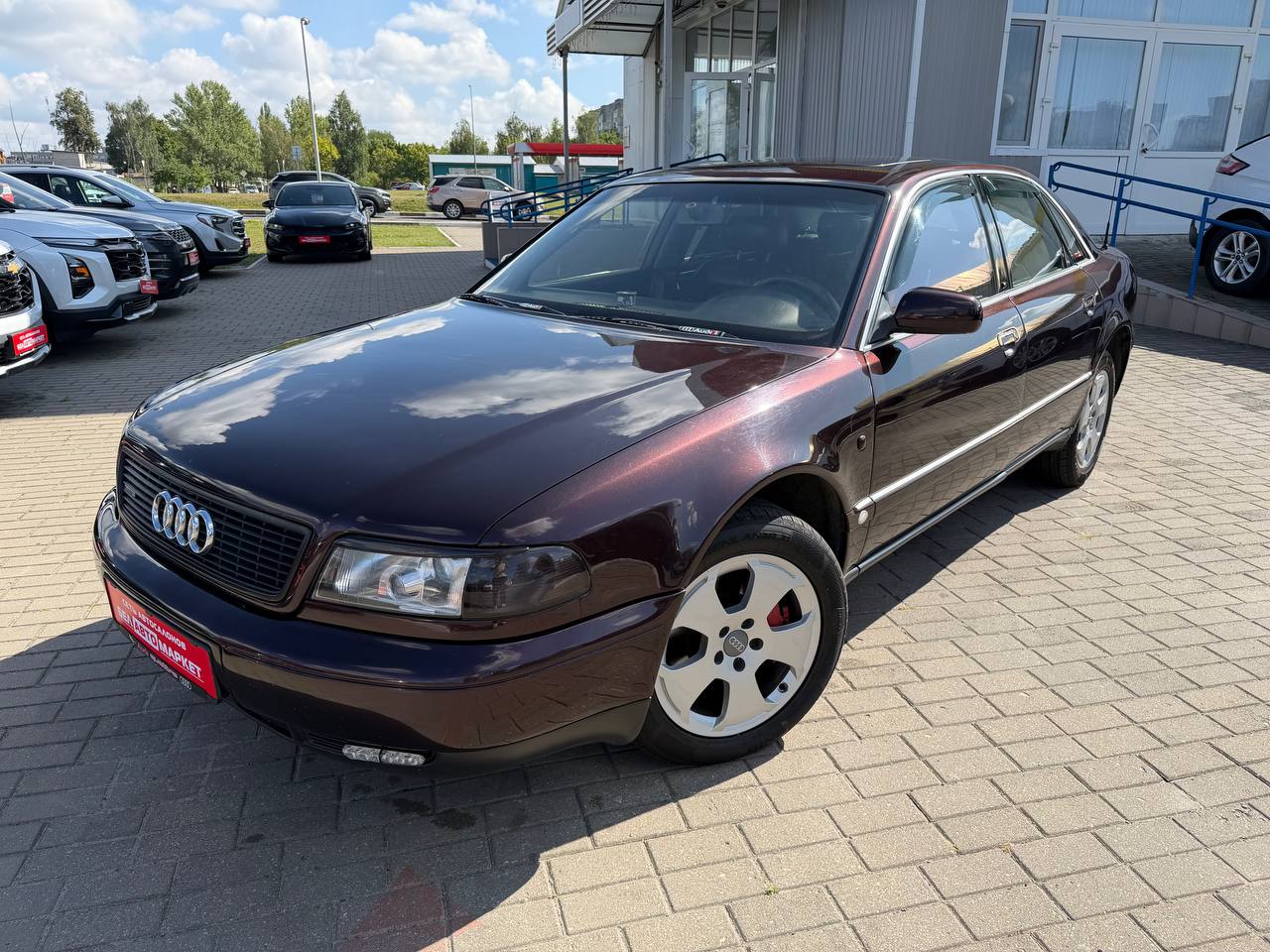 авто с пробегом audi a8 1995