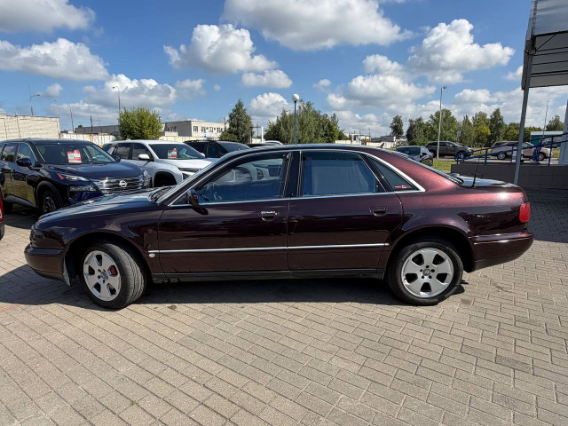 Фото автомобиля 8