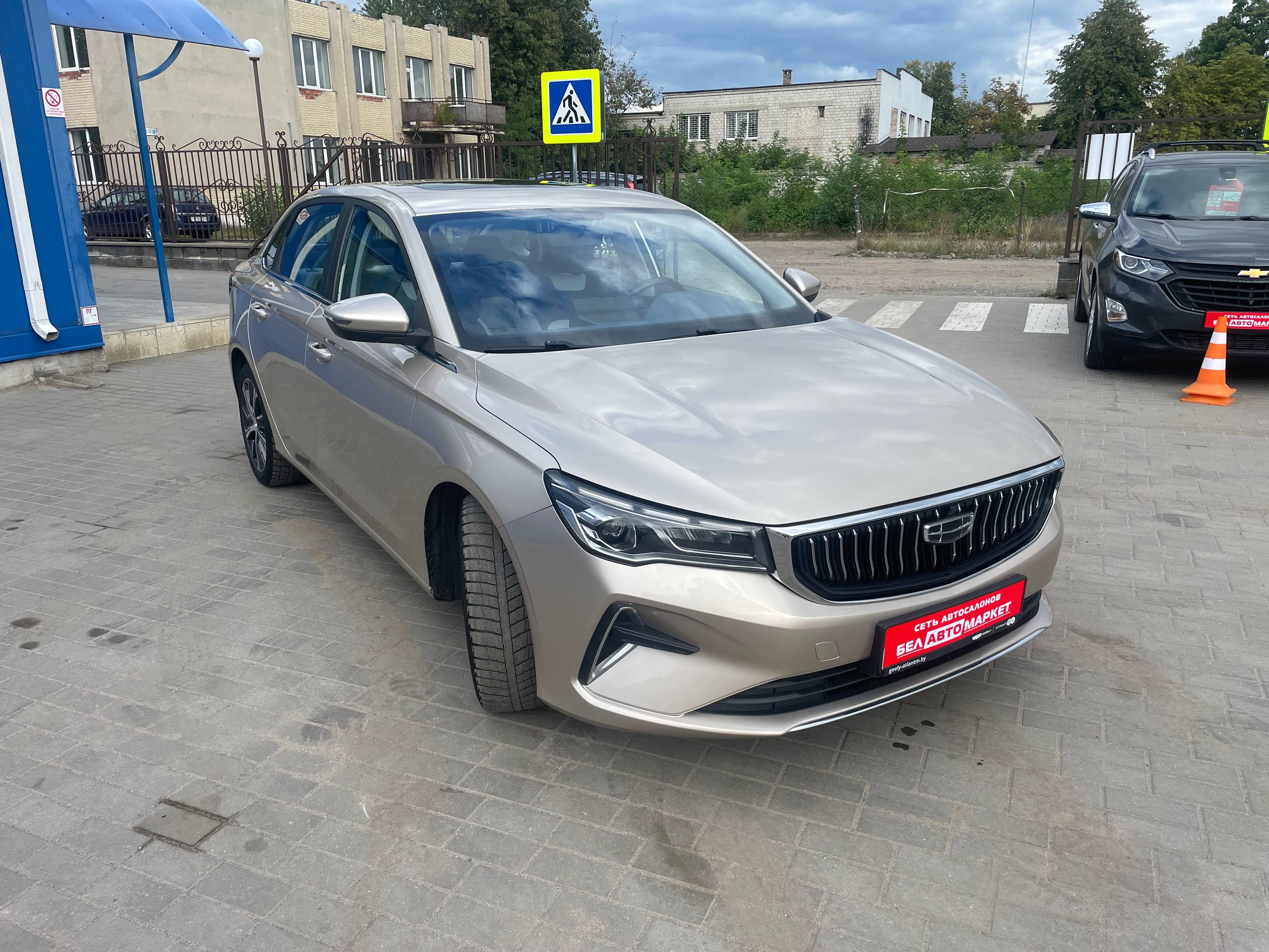 Фото автомобиля 3