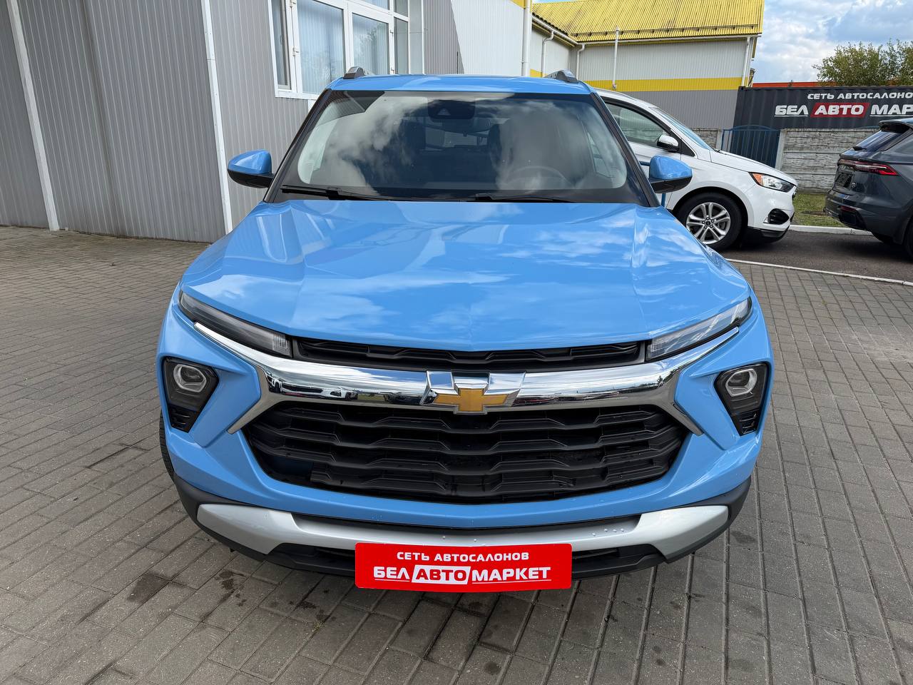 Фото автомобиля 3